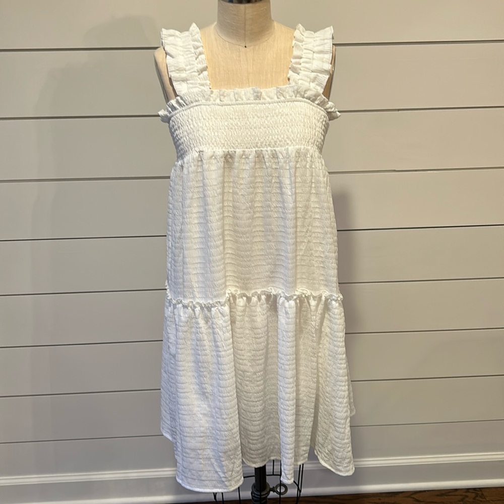 Like new SHEIN white sundress. Size large